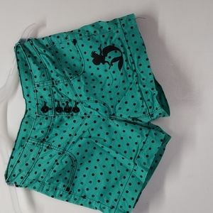 Disney size 3, green / black shorts, Ariel